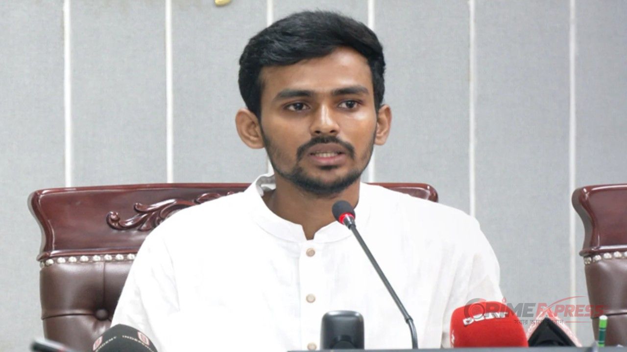 আসিফ মাহমুদের বিরুদ্ধে ১১ দুর্নীতির অভিযোগ তদন্তের দাবি