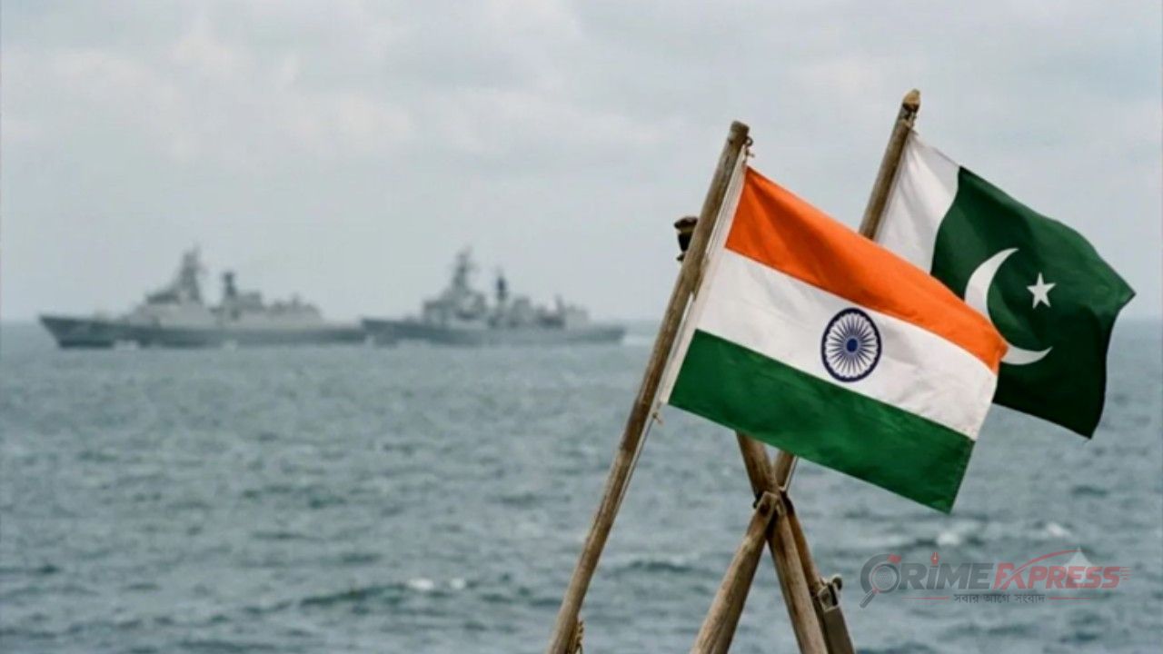 আরব সাগরে ভারত-পাকিস্তান যুদ্ধজাহাজের সংঘর্ষ