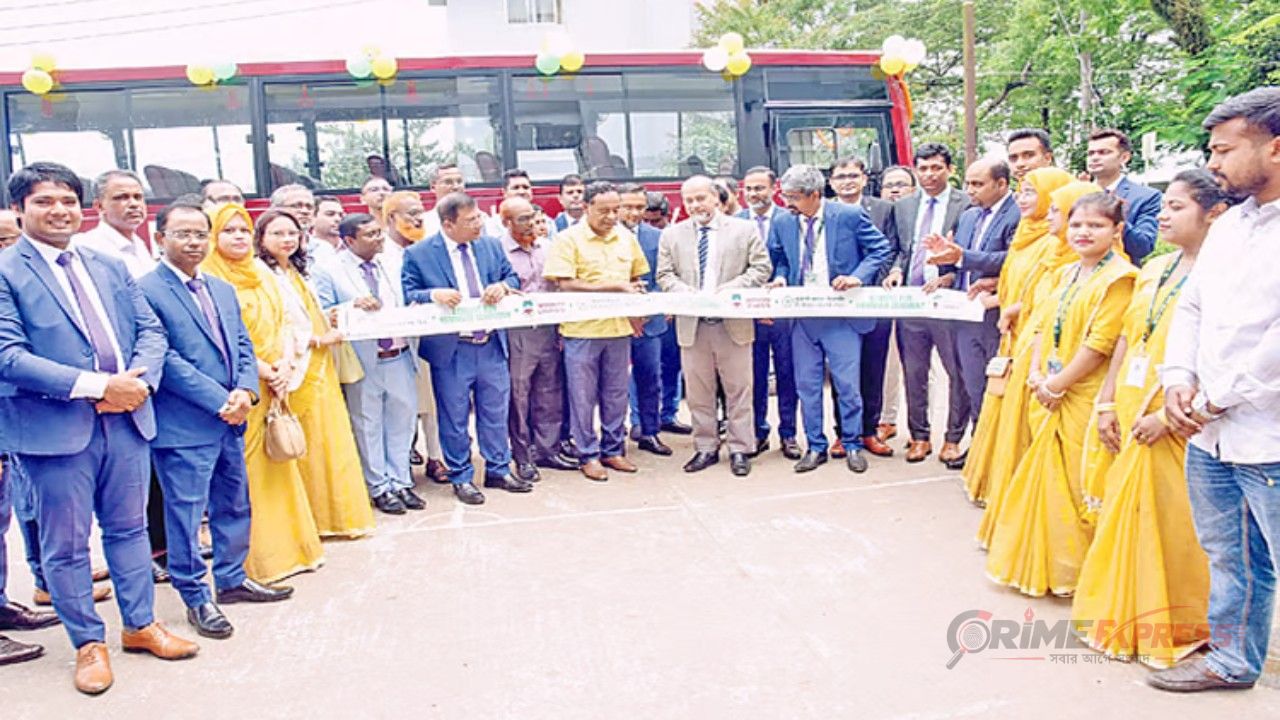 নেত্রকোনা বিশ্ববিদ্যালয়ের শিক্ষার্থীদের জন্য পূবালী ব্যাংকের নতুন বাস