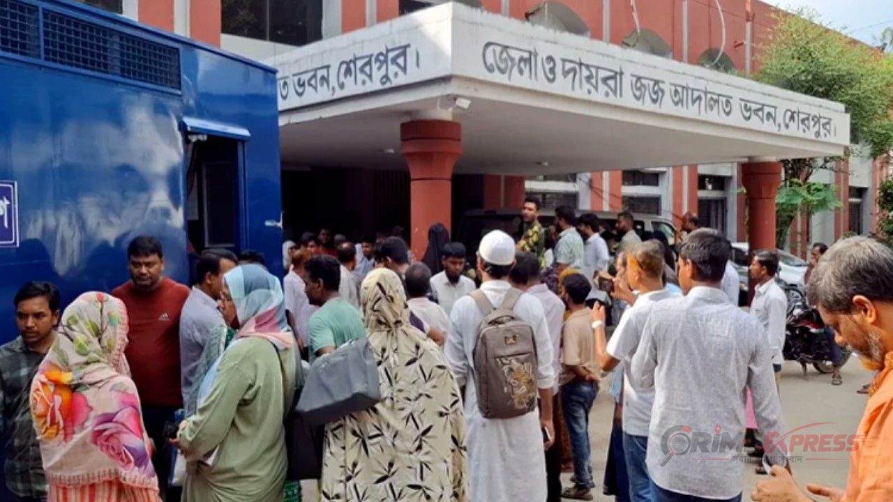  উখিয়ায় পাহাড় কাটায় বাধা দেওয়ায় বনকর্মীদের ওপর হামলার অভিযোগ