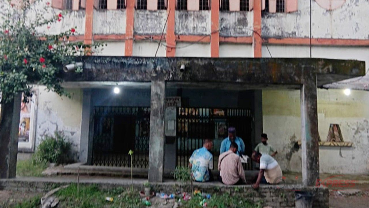 নভেম্বরেই বন্ধ হচ্ছে গাজীপুরের উল্কা সিনেমা হল